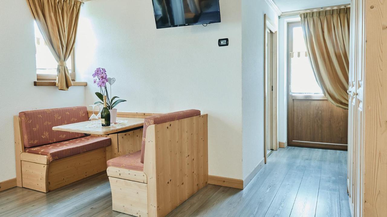 Hotel 2000 Livigno Eksteriør billede