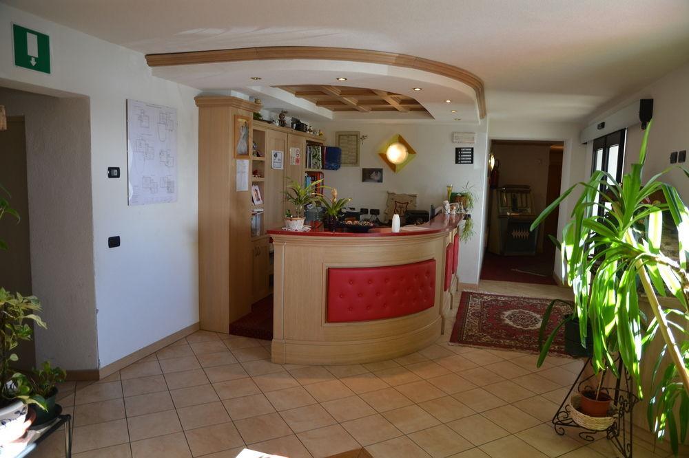 Hotel 2000 Livigno Eksteriør billede